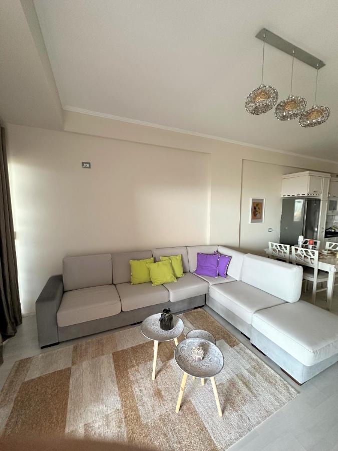 Luxury Penthouse B&E Apartment ซารานเดอ ภายนอก รูปภาพ