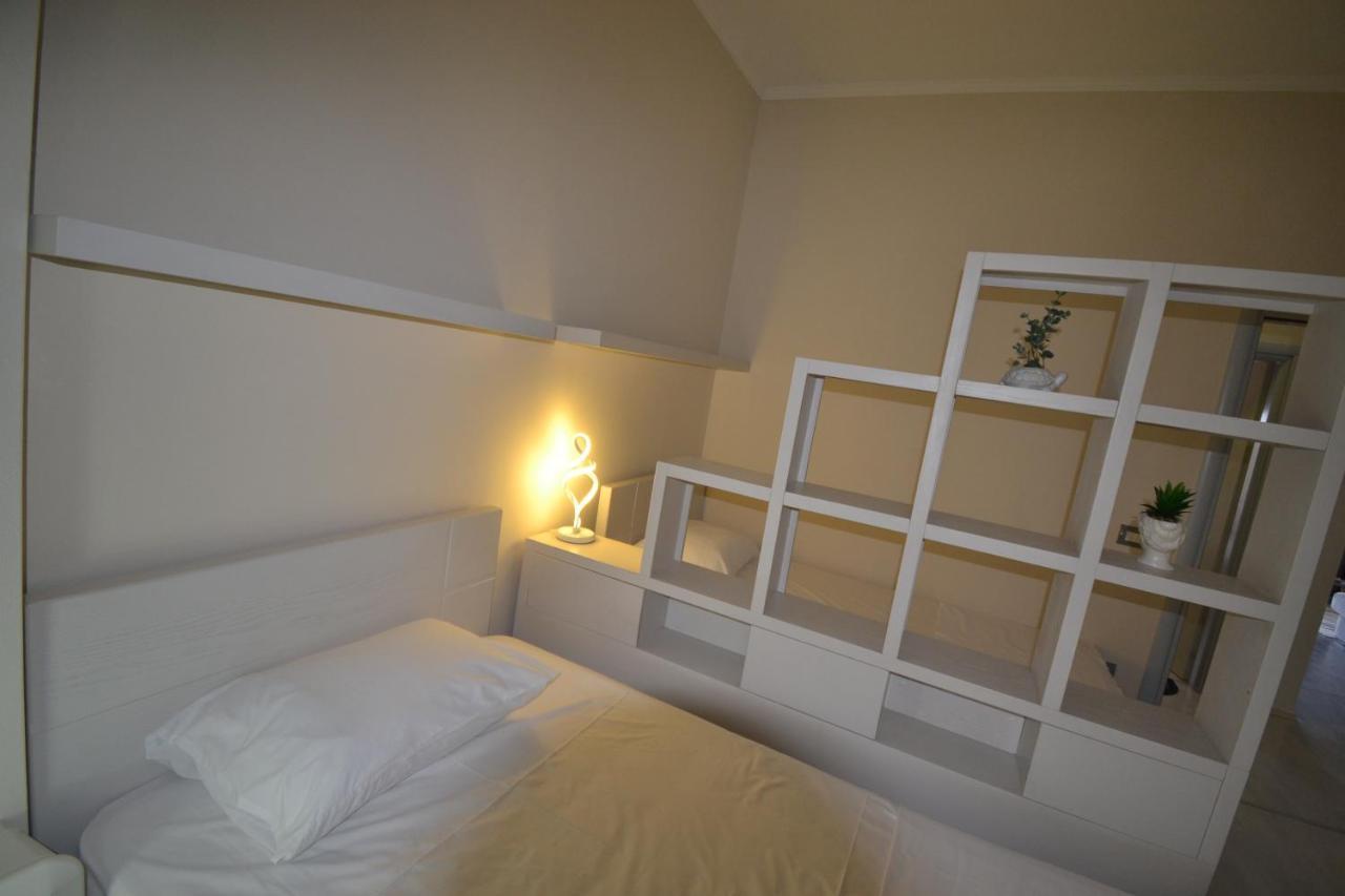 Luxury Penthouse B&E Apartment ซารานเดอ ภายนอก รูปภาพ
