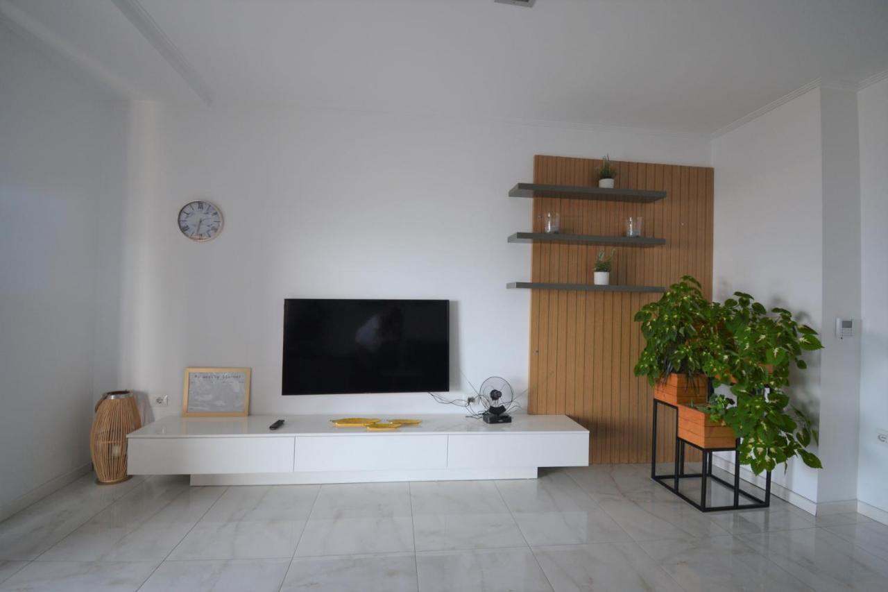 Luxury Penthouse B&E Apartment ซารานเดอ ภายนอก รูปภาพ